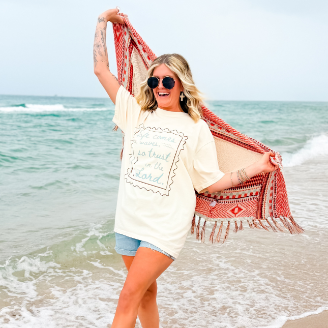 "Life Comes In Waves" | Tee Shirt